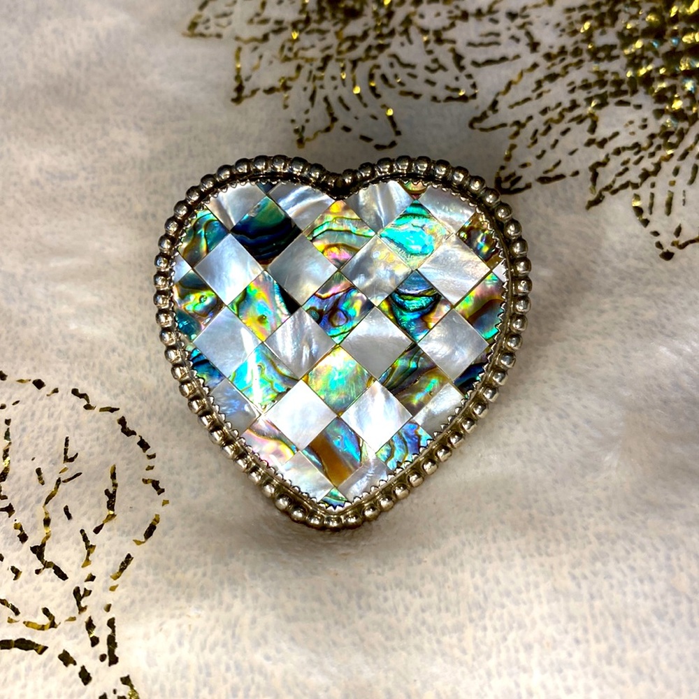 M&S abalone and pearl inlay heart ring